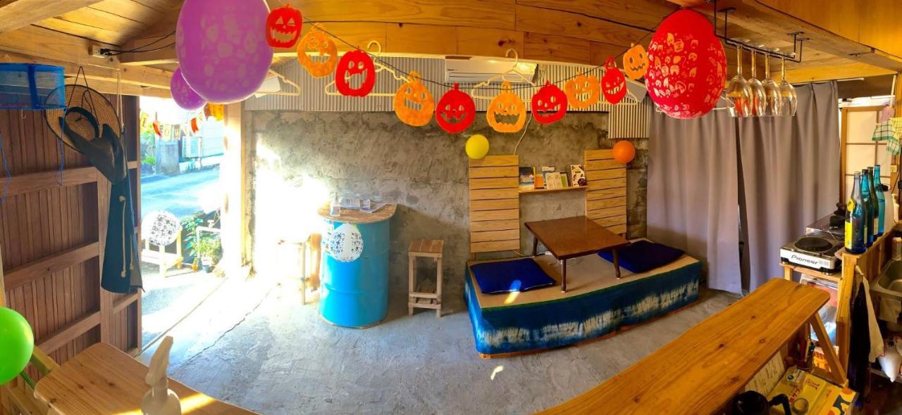 奄美ゲストハウス Hub A Nice Inn Setouchi  ภายนอก รูปภาพ