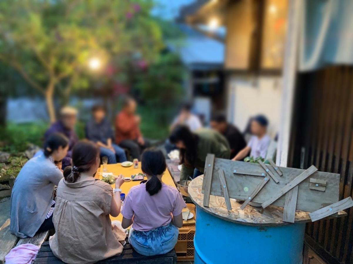 奄美ゲストハウス Hub A Nice Inn Setouchi  ภายนอก รูปภาพ