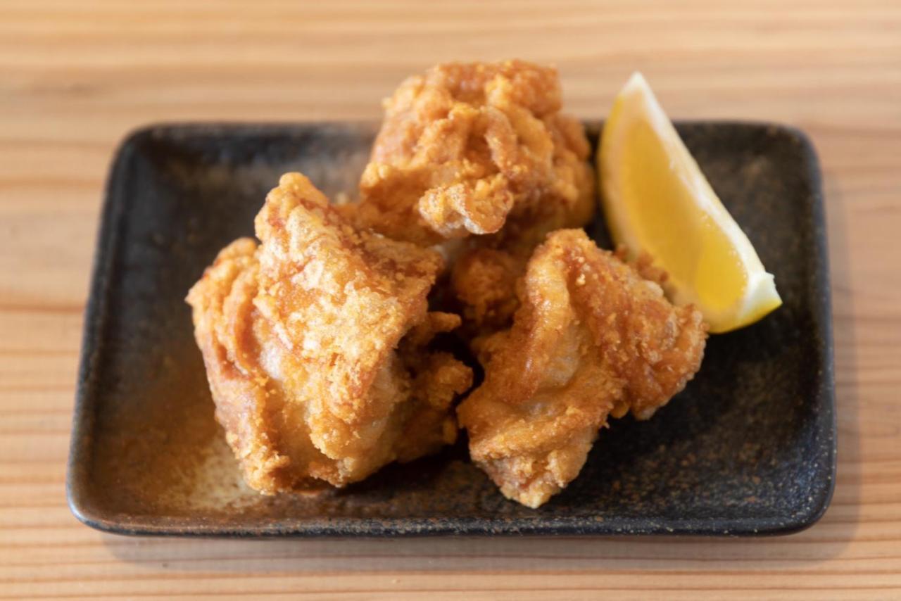 奄美ゲストハウス Hub A Nice Inn Setouchi  ภายนอก รูปภาพ